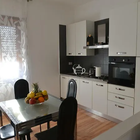 Di 60 M² Con 2 * Fiumicino